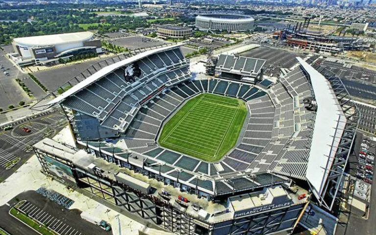 岁生日庆,皇家马德里,及西甲官方,2026世界杯,世界杯赛程,举办城市,赛事亮点,参赛球队