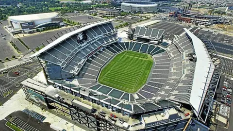 C罗40岁生日庆：皇家马德里及西甲官方共唱赞歌，自豪骄傲，实至名归的历史传奇